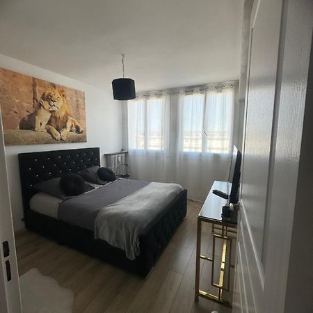 Appartement Proche Aeroport Marignane Extérieur photo